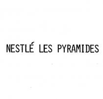 nestle les pyramides