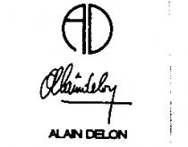 AD 及 ALAIN DELON 之簽字
