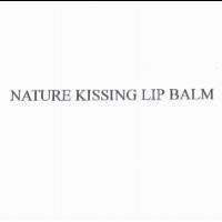NATURAL KISSING LIP BALM