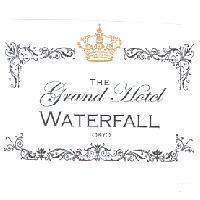 THE Grand Hotel Waterfall Tokyo 及皇冠.花邊外框圖.