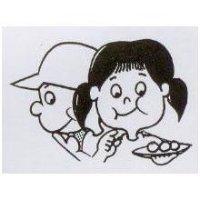 兩小孩拿盤圖