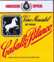 Caballo Blanco FABRICACION ESPECIAL Vino Moscatel DE PASAS FABRICADO EN LA REPUBLICA DOMINICANA