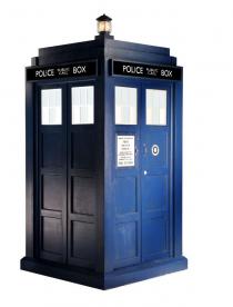 POLICE PUBLIC CALL BOX