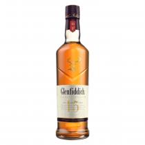 VALLEY OF THE DEER GLENFIDDICH SINGLE MALT SCOTCH WHISKY OUR SOLERA FIFTEEN THIS WARM AND SPICY SINGLE MALT IS MATURED FOR 15 YEARS IN BOURBON, NEW OALS AND SHERRY CASKS BEFORE HARMONISING IN OUR UNIQUE SOLERA VAT. THE GLENFIDDICH DISTILLERY, DUFFTOWN