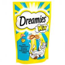 DREAMIES MIX SOFT INSICHE CRUNCHY OUTILDE WITH SCRUMPTIOUS SALMON FLAVOUR AND DELICIOUS CHEESE