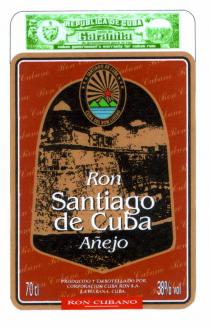 Ron Santiago de Cuba Añejo REPUBLICA DE CUBA sello de Garantía de procedencia para el ron cuban government's warranty for cuban rum SANTIAGO DE CUBA CUNA DEL RON LIGERO PRODUCIDO Y EMBOTELLADO POR CORPORACIÓN CUBA RON S.A. LA HABANA. CUBA. RON CUBANO