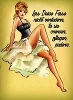 Lass Deine Füsse nicht verludern, tu sie cremen, pflegen, pudern.