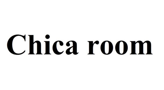 Chica room