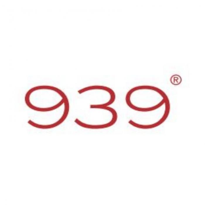 939