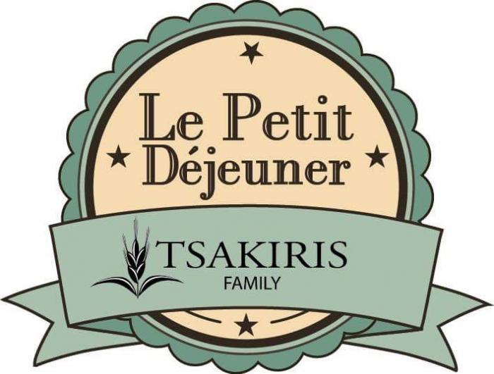 Le petit Dejeuner TSAKIRIS FAMILY